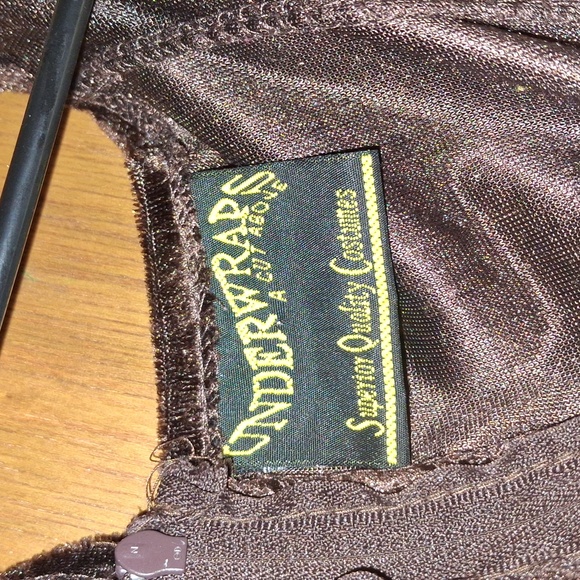 large Under Wraps A Cut Above superior quality costumes medieval Maiden gown - Picture 4 of 7